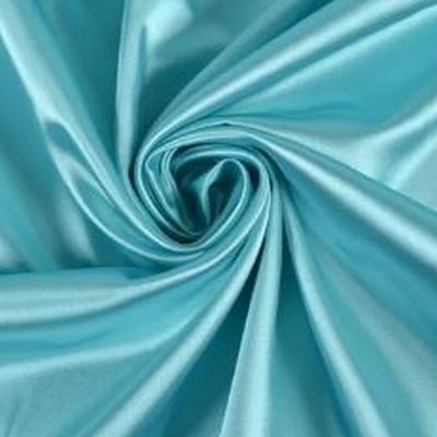 Kód: 37394 Maga fényű lycra150 gr/m2